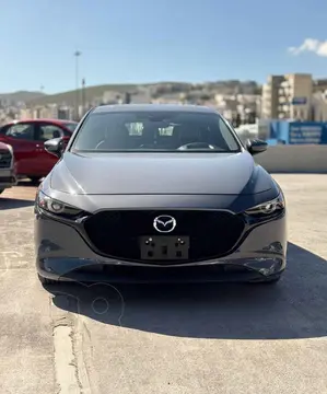 foto Mazda 3 Hatchback i Grand Touring Aut usado (2024) color Gris precio $350,000