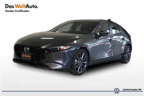 Mazda 3 Hatchback i Sport usado (2024) color Gris precio $370,000