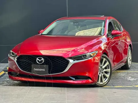 foto Mazda 3 Hatchback i Grand Touring Aut usado (2021) color Rojo precio $360,000