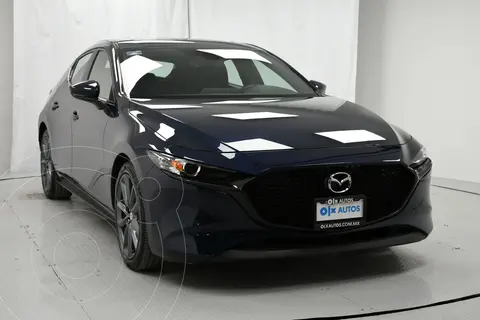 Mazda 3 Hatchback i Sport  Aut usado (2020) color Azul Oscuro precio $392,000