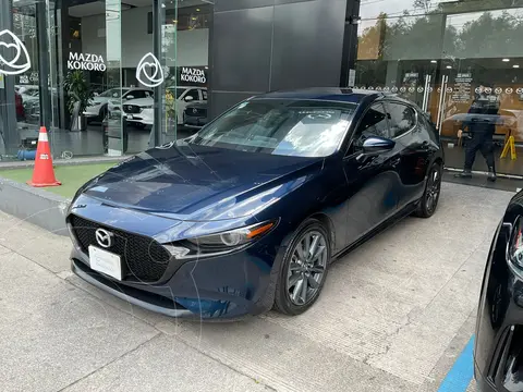 Mazda 3 Hatchback i Grand Touring Aut usado (2023) color Azul Marino precio $389,000