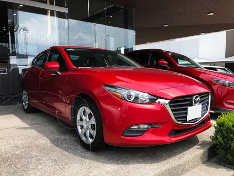 Mazda 3 Hatchback i Touring usado (2018) color Rojo precio $265,000