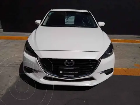  Mazda 3 Hatchback s Grand Touring Aut usado (2017) color Blanco precio  $269,900
