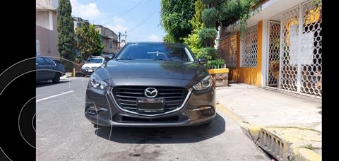 foto Mazda 3 Hatchback s Aut usado (2018) color Gris Titanio precio $282,000