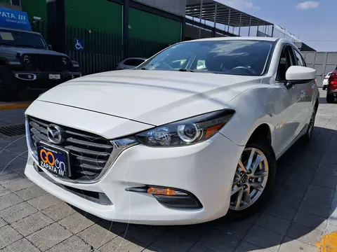 Mazda 3 Hatchback i Touring Aut usado (2018) color Blanco financiado en mensualidades(enganche $71,250 mensualidades desde $5,166)
