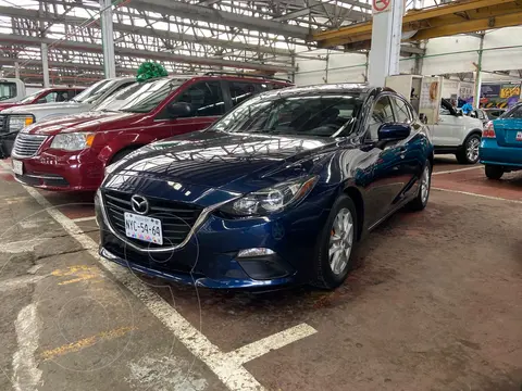 Mazda 3 Hatchback s Sport usado (2015) color Azul Marino financiado en mensualidades(enganche $60,000 mensualidades desde $5,250)