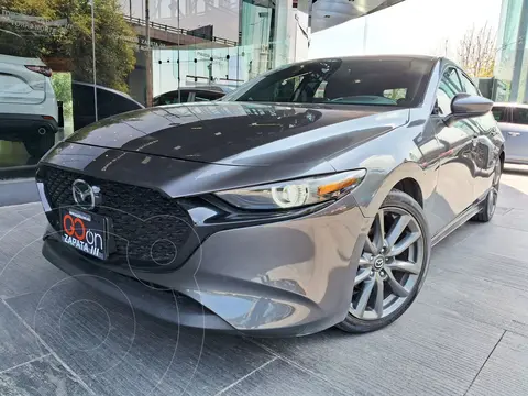 Mazda 3 Hatchback s Grand Touring Aut usado (2019) color Gris Oscuro financiado en mensualidades(enganche $98,750 mensualidades desde $5,728)