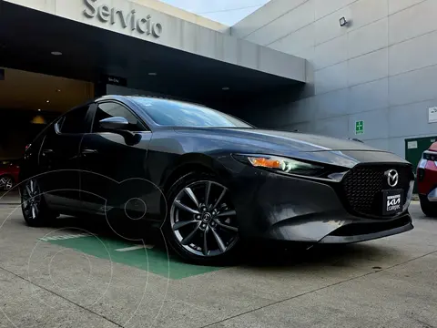 Mazda 3 Hatchback i Sport usado (2020) color Gris precio $295,000