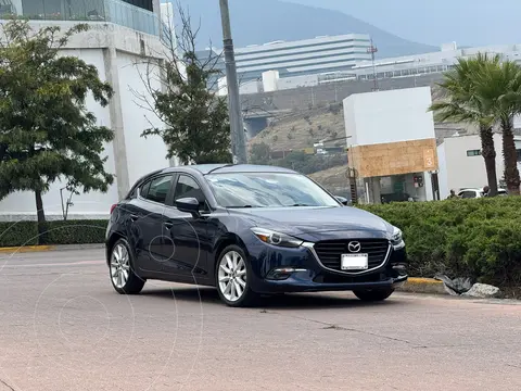 Mazda 3 Hatchback s Grand Touring Aut usado (2018) color Azul precio $261,000