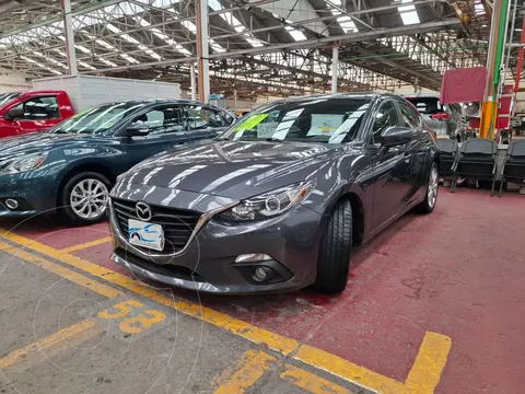Mazda 3 Hatchback i Touring usado (2016) color Gris Meteoro precio $209,500