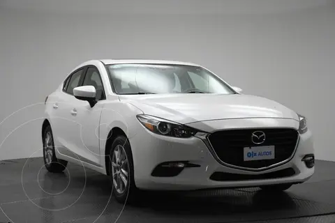 Mazda 3 Hatchback i Touring usado (2018) color Blanco financiado en mensualidades(enganche $59,980 mensualidades desde $4,718)