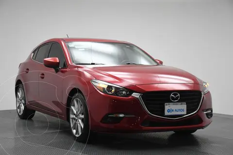 Mazda 3 Hatchback s usado (2018) color Rojo financiado en mensualidades(enganche $62,600 mensualidades desde $4,925)