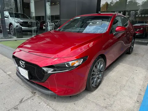 Mazda 3 Hatchback i Sport usado (2025) color Rojo precio $406,000