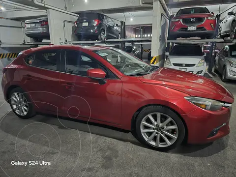 Mazda 3 Hatchback s Grand Touring Aut usado (2018) color Rojo precio $200,000