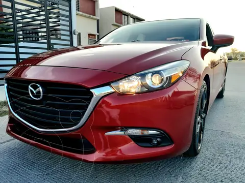 Mazda 3 Hatchback i Touring usado (2018) color Rojo precio $339,000