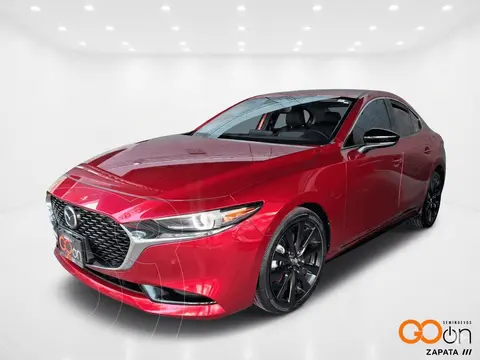 Mazda 3 Hatchback Signature usado (2024) color MAZVROJO BRILLANTE precio $434,000