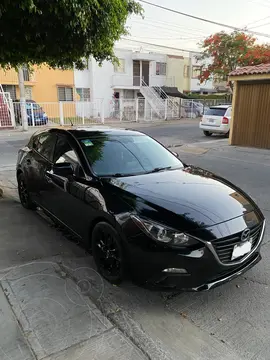 Mazda 3 Hatchback i Touring usado (2016) color Negro precio $190,000