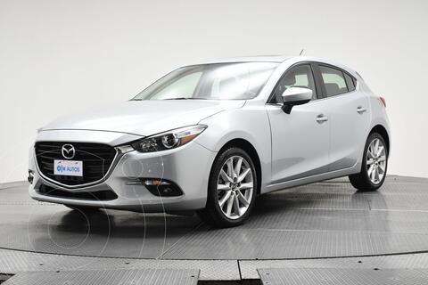 Mazda 3 Hatchback s usado (2018) color Plata precio $329,000