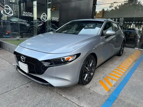 Mazda 3 Hatchback i Sport usado (2021) color Plata Sonic precio $289,000