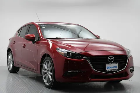 Mazda 3 Hatchback s usado (2018) color Rojo precio $324,000