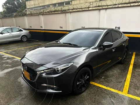 Mazda 3 Sedan 2.0L Touring Aut usado (2019) color Gris Meteoro precio $80.500.000