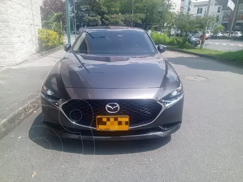 Mazda 3 Sedan 2.0L Touring usado (2021) color Gris precio $85.000.000