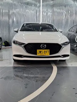 Mazda 3 Sedan 2.5L Grand Touring LX Aut usado (2022) color Blanco Nieve precio $106.000.000