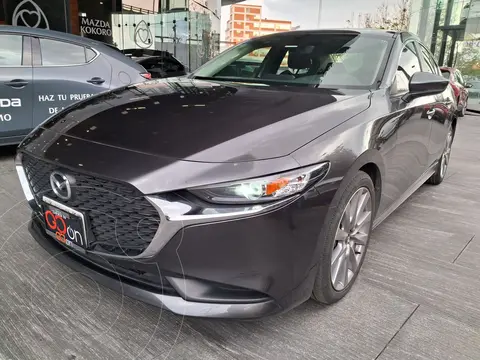 Mazda 3 Sedan I Sport Aut usado (2021) color Gris financiado en mensualidades(enganche $92,650 mensualidades desde $7,085)