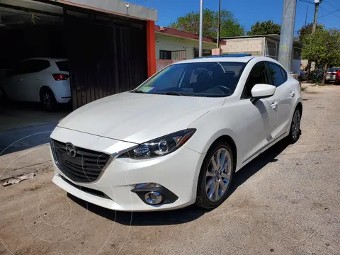 foto Mazda 3 Sedán s Aut usado (2015) color Blanco Perla precio $205,000