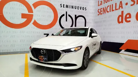 Mazda 3 Sedan i Sport usado (2025) color Blanco precio $399,000