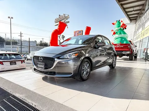 Mazda 3 Sedan i Sport usado (2023) color Gris Oscuro precio $279,000