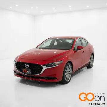 Mazda 3 Sedan I SPORT usado (2025) color MAR ROJO CRISTAL METALICO precio $385,000