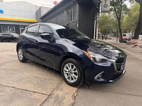 Mazda 3 Sedan i Touring usado (2018) color Azul Marino precio $200,000