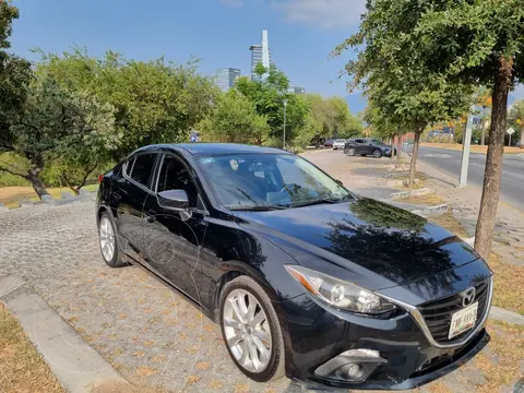 Mazda 3 Sedan s Aut usado (2016) color Negro precio $195,000