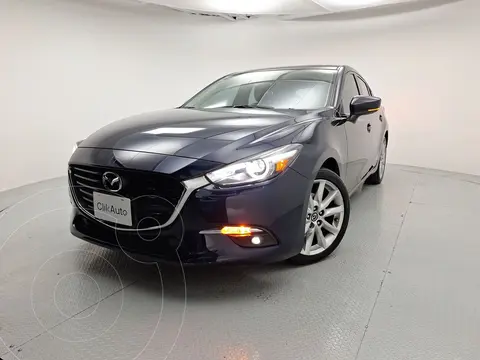 foto Mazda 3 Sedán i Aut usado (2018) color AZUL MARINO PROFUNDO precio $300,000