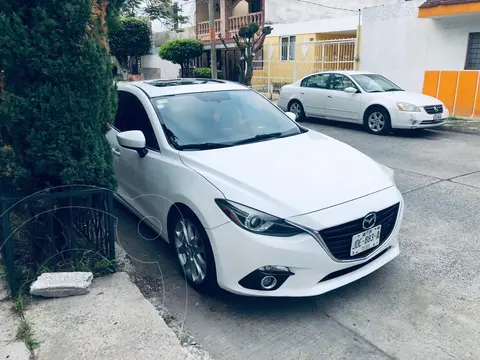Mazda 3 Sedan s Grand Touring Aut usado (2015) color Blanco precio $199,000