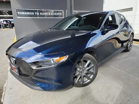 Mazda 3 Sedan i Sport usado (2023) color Azul financiado en mensualidades(enganche $105,000 mensualidades desde $7,612)