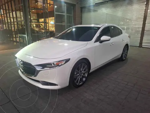 Mazda 3 Sedan i Sport usado (2025) color Blanco precio $382,000