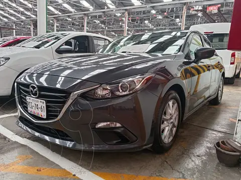 Mazda 3 Sedan i Touring usado (2016) color Gris financiado en mensualidades(enganche $50,000 mensualidades desde $5,200)