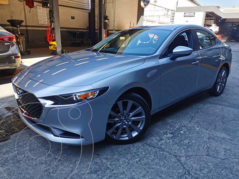 foto Mazda 3 Sedán i Sport usado (2021) color Plata Sonic precio $394,000