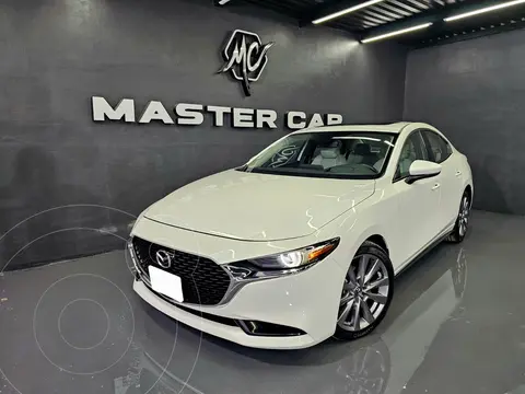 Mazda 3 Sedan i Grand Touring Aut usado (2024) color Blanco Perla precio $419,000