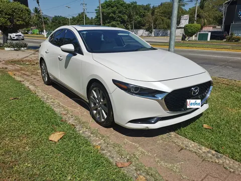  Mazda 3 Sedan i Grand Touring Aut usado (2021) color Blanco Perla precio  $410,000
