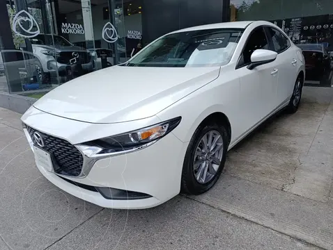 Mazda 3 Sedan i usado (2022) color Blanco precio $284,000