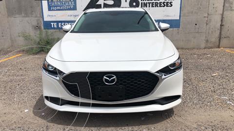 Mazda 3 Sedan I Sport Aut usado (2020) color Blanco Perla precio $365,000