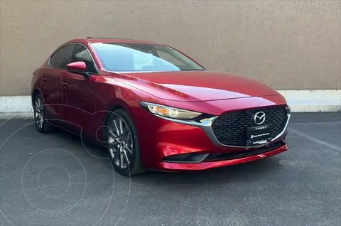Mazda 3 Sedan i Sport MHEV usado (2024) color Rojo precio $420,000