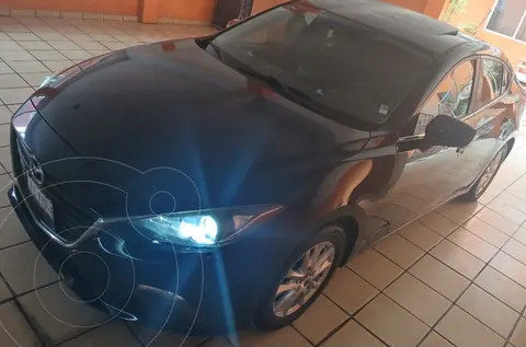 Mazda 3 Sedan i Touring usado (2016) color Azul precio $165,000