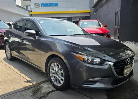 Mazda 3 Sedan i Touring usado (2018) color Gris precio $250,000