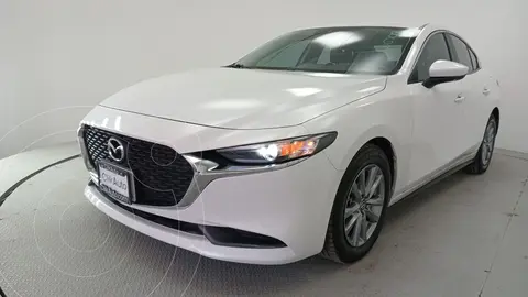 Mazda 3 Sedan i Aut usado (2020) color Blanco precio $335,000
