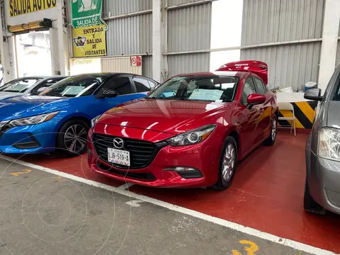 Mazda 3 Sedan i Touring usado (2017) color Rojo financiado en mensualidades(enganche $64,000 mensualidades desde $7,750)