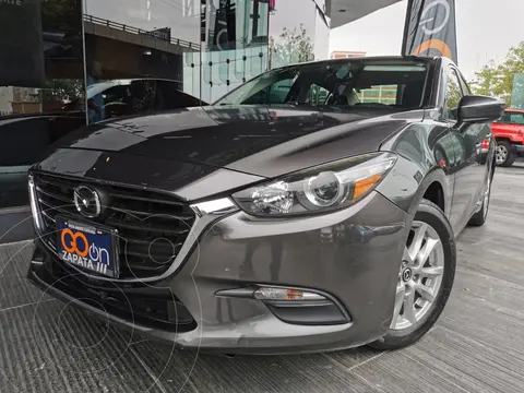 Mazda 3 Sedan i Touring usado (2018) color Gris financiado en mensualidades(enganche $71,250 mensualidades desde $9,046)